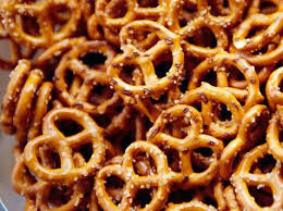 Oct 25, 2013 · calories in almost world famous soft pretzel. Pretzels Nutrition Facts Eat This Much