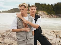 With marcus gunnarsen, martinus gunnarsen. Marcus Martinus Ute Med Arets Sommerlat Universal Music Norge
