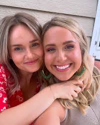 Brooke Heffernan's Instagram, Twitter & Facebook