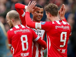 2 denzel dumfries (dr) psv eindhoven 6.6. Tiga Dari Lima Gol Psv Tersebut Berhasil Dibuat Luuk De Jong Liga Olahraga