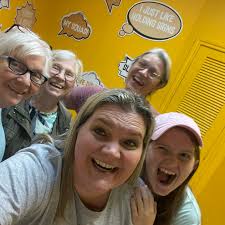 Happy Halloween from Florida! This will be our coldest Halloween in 8  years! 📸Dan In The Sand