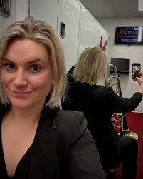 Hillary Simms's Instagram, Twitter & Facebook