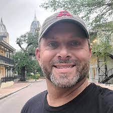 Isaac Dooley's Instagram, Twitter & Facebook