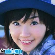 Ca sĩ nhạc pop Nana Mizuki
