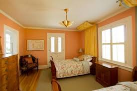 For help in deciding which paint colors work best together, use our paint. 4 Questions To Help You Pick The Perfect Guest Room Paint Color Sundeleaf Painting