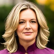 Katelyn Buzzard's Instagram, Twitter & Facebook