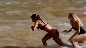 Desafo da piscina _ fale qualquer coisa _ pool challenge vip videos dont trust fall into the wrong pool!! Ebru Loses Her Bikini Top While Running Into The Ocean Daily Mail Online