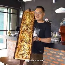 Beli kaca 1 meter online berkualitas dengan harga murah terbaru 2021 di tokopedia! Batamliciouz One Meter Long Carnivore Pizza Wow