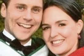 Help this loved-up couple win their dream wedding