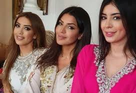 الأوائل ، منصة عربية للتعليم الإلكتروني ، توفر للطالب محتوىً تعليمياً لكافة الصفوف والمساقات الدراسيّة ، وتتضمن بيئة تفاعلية تجمع المعلم والطالب ووليّ الأمر. Ø£Ù…Ù„ Ø¨ÙˆØ´ÙˆØ´Ø© ØªØ­ØªÙÙ„ Ø¨Ø¹Ù‚Ø¯ Ù‚Ø±Ø§Ù† Ø´Ù‚ÙŠÙ‚ØªÙ‡Ø§ Ø¨Ø§Ù„ÙÙŠØ¯ÙŠÙˆ Ù…Ø¬Ù„Ø© Ù‡ÙŠ