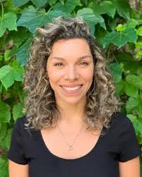 Angie Palacios's Instagram, Twitter & Facebook