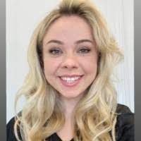 Kristin Coe's Instagram, Twitter & Facebook