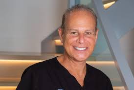 Palm Beach Symphony Gathers for Season Toast