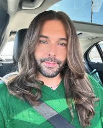 36, you were really doing the most. 37, lets see what you got. (Kris Jenner  voice) I love my friends 🎉 Happy Birthday to me.