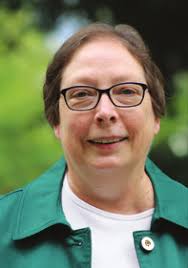 HOW SIX ALUMNAE ARE LIVING OUT HNA'S MISSION