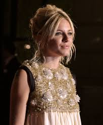Her clothes are perfect, her. Sienna Miller Simple English Wikipedia The Free Encyclopedia