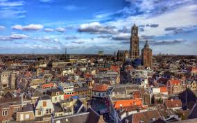 City , relatively permanent and highly organized centre of population, of greater size or importance than a town or village. Utrecht The Netherlands Strong Cities Network