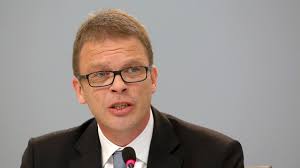 Die hauptversammlung in frankfurt war sein. Christian Sewing Soll Neuer Chef Der Deutschen Bank Werden