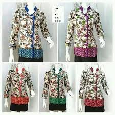 Model batik kerja wanita atasan terbaru di bawah ini juga bisa menjadi koleksi baju kerja anda. Jual Blouse Batik Atasan Wanita Kerja Kantor Model Terbaru Kota Surakarta Nur Batik Solo Tokopedia