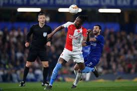 Transferts, salaire, palmares, statistiques en club et en sélection nationale. Simon Deli Simon Desire Sylvanus Deli Club Brugge