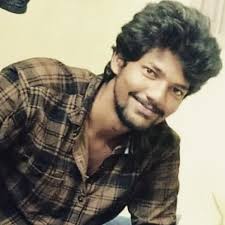 On #NationalHandloomDay, I'm celebrating the beauty and heritage of Indian  craftsmanship in this stunning yellow Banarasi saree. 💛 I absolutely love  the timeless elegance of the gold zari and how easy it