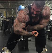 See more generally speaking, protein bars use low calorie and low sugar alternatives to common confectionary bar ingredients and fortify the formula with protein sources. Rich Piana Who Admits Taking Steroids Since He Was A Teenager Daily Mail Online