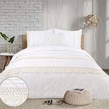 The exterior of the quilt is 100% polyester. Amazon Com Yinfung Boho Duvet Cover Queen Ivory Tassel Cream Macrame Crochet Boho Chic 90 X 90 Quilt Cover Fringe White Bedding Boho Duvet Cover White Bed Set
