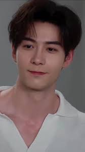 Jan Ely's Instagram, Twitter & Facebook