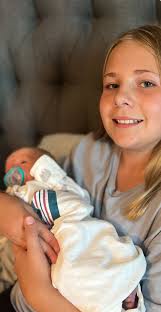 7th grade student seeking summer babysitting jobs near Cane Bay