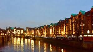 Wasser Uberall Wasser Hamburg Speicherstadt Hamburg Stadt Wasser