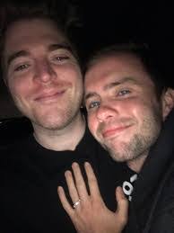 Anna Schanz's Instagram, Twitter & Facebook