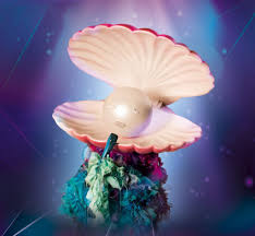 A máscara regressa hoje à sic e o segredo é o mesmo: Foi Desvendada A Identidade Da Perola Em A Mascara Holofote