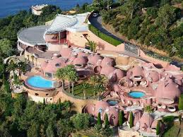 Pierre cardin's bubble palace in cannes, france (listed for $392 million) the home of fashion designer pierre cardin is likely the strangest we've ever seen. Eaw50d Fge7pm