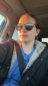 Amanda Geesey's Instagram, Twitter & Facebook