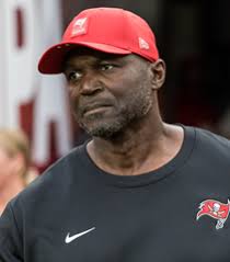 JoeBucsFan.com - The most popular Buccaneers blog ever. Edgy 