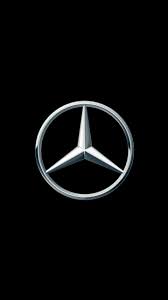 Epingle Par Luxury Lifestyle Magazine Lu Sur Mercedes Logos De Voitures Voiture Mercedes Logo Voiture