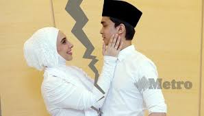 Qari saad nomani 99 qaris in 1 man houghton masjid. Lufya Dan Suami Sah Cerai Talak Satu