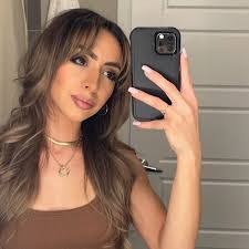 Angelica Avitia's Instagram, Twitter & Facebook