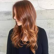 Give honey blonde hair with caramel swirls a whirl! The 29 Best Strawberry Blonde Hair Ideas To Try This Year Hair Com By L Oreal