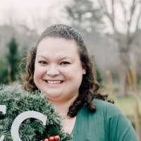 Jenn Rollins's Instagram, Twitter & Facebook