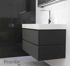 Scopri ricette, idee per la casa, consigli di stile e altre idee da provare. Neuste Waschtischanlage Bei Uns Neu Eingetroffen Schlicht Aber Elegant Bad Badezimmer Tiles Fliesen Sc Schwarzes Badezimmer Badezimmer Waschbecken Schwarz