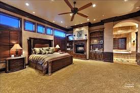 Even when you've spent many hours decorating your master bedroom, it can start feeling a little stale after a bit of time. Luxurious Seven Bedrooms Property In Washington Huge Master Bedroom Huge Bedrooms Dream Master Bedroom
