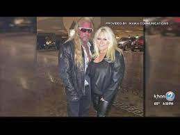 Beth Chapman In Medically Induced Coma At The Queen S Medical Center Family Says Youtube Beth The Bounty Hunter Dog The Bounty Hunter Irwin Family