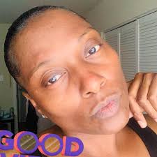 After an alleged outside baby break-up with her husband, Xscape's LaTocha  Scott wants a “Residuals” reconciliation with her sister, but Tamika Scott  calls BS