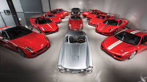 Oltra 1500 ferrari fra cui bbr, red line la collezione è nata negli anni 50 acquistando i primi modelli nell'unico negozio della città. 18 Million Ferrari Collection Heading To Auction In Monterey