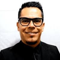 50+ perfiles de «Efren Ortega»