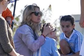 Hazel patricia moder (born 28 november 2004) is known as the daughter of actress julia roberts and her husband daniel moder. Hazel Moder Pictures Photos Images Zimbio