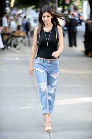 Victoria justice discover the magic of the internet at imgur, a community powered entertainment destination. Victoria Justice In Ripped Jeans New York City June 2015 Celebmafia