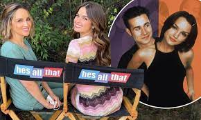 With freddie prinze jr., rachael leigh cook, matthew lillard, paul walker. Rachael Leigh Cook Joins Addison Rae In Gender Swap Reboot He S All That Daily Mail Online