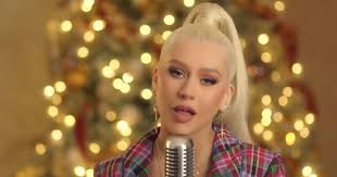 Christina aguilera — christmas time (my kind of christmas 2000). This Week In Late Night Christina Aguilera On Seth Meyers
